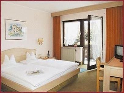 ממינגן Hotel Hiemer מראה חיצוני תמונה