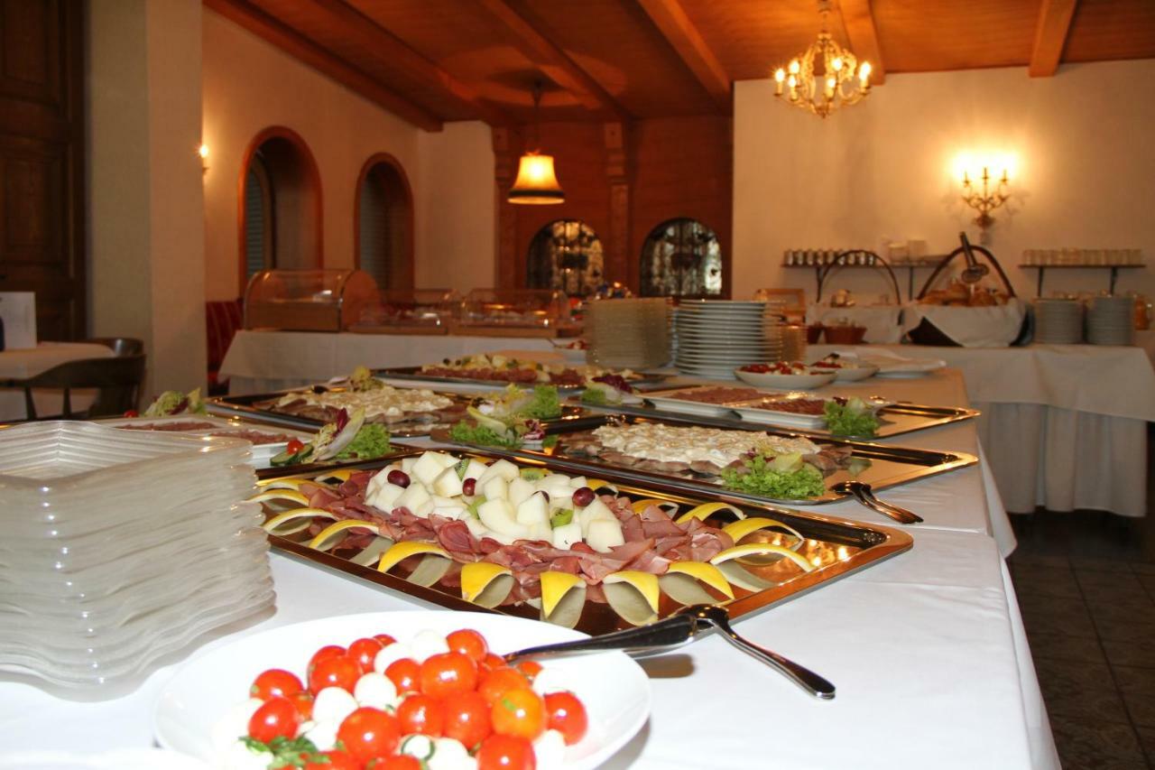 ממינגן Hotel Hiemer מראה חיצוני תמונה